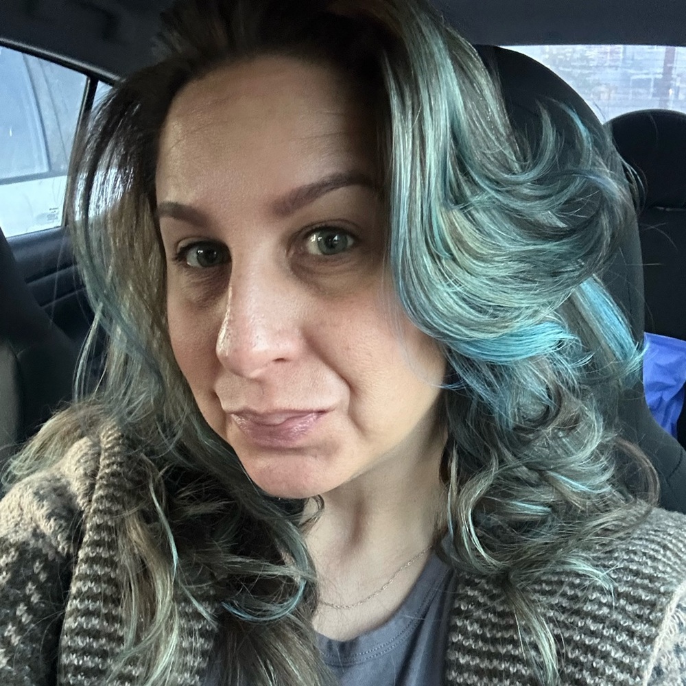 Meet your Posher, Leighann